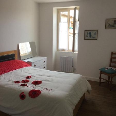 No Name Bed and Breakfast Chabanais Buitenkant foto