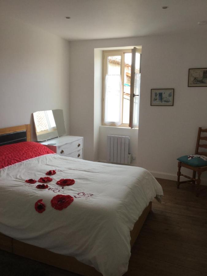 No Name Bed and Breakfast Chabanais Buitenkant foto