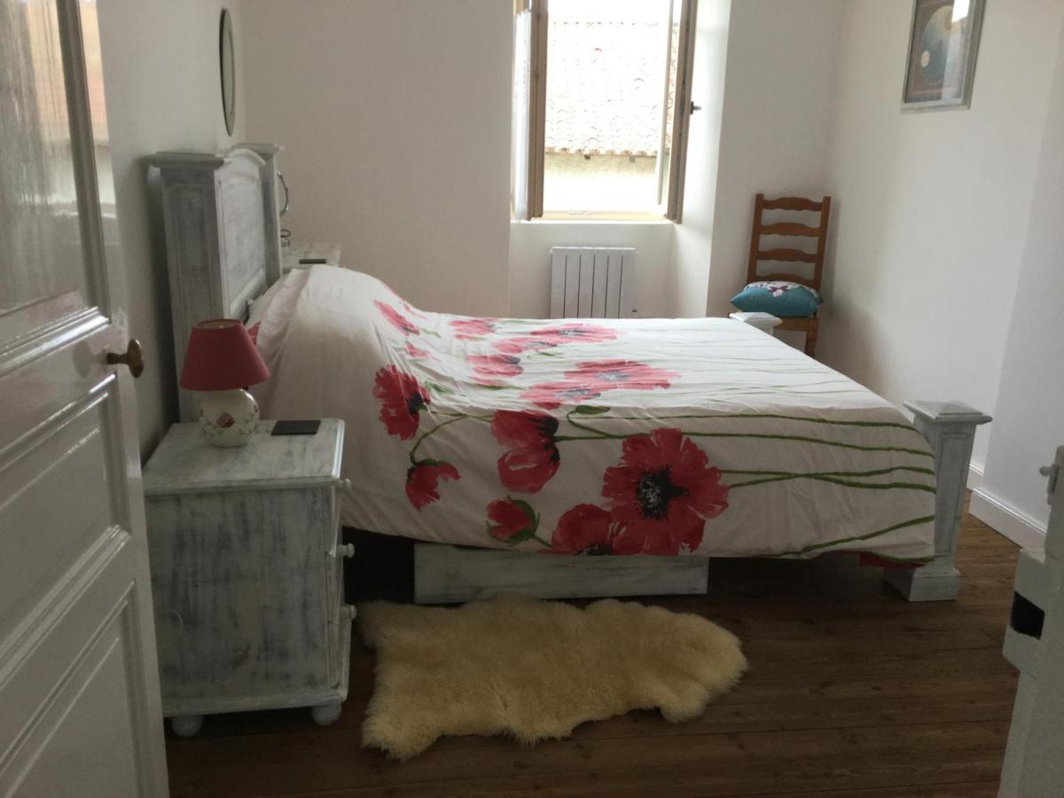 No Name Bed and Breakfast Chabanais Buitenkant foto